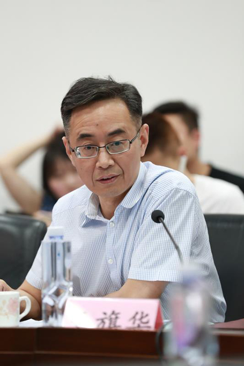 武漢體育中心召開半年經濟工作會(圖2)