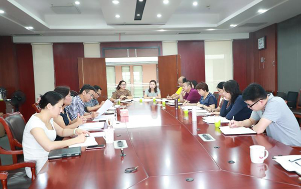 公司學習貫徹區委八屆四次全會精神(圖1) 公司學習貫徹區委八屆四次全會精神(圖1)