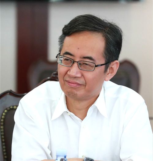 引擎轟鳴，賽車狂飆 “鐵馬”今年十一開賽</br>“車都”將上演現實版“速度與激情”(圖7)