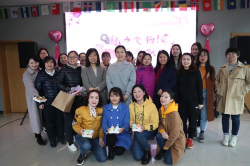 巧手做糕點，甜蜜迎佳節 ▏武漢體育中心舉行“三八”婦女節關愛活動(圖7)