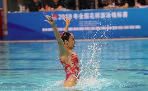 “水上芭蕾”究竟有多美？全國花樣游泳錦標賽武漢“綻放”（附精美圖集）