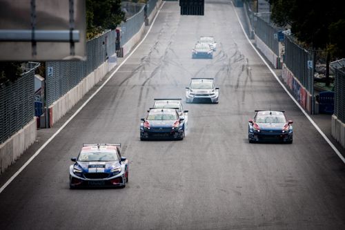 初冬時節再借“東風”，頂級汽摩賽事燃爆江城   ——2019“東風風神”中國汽車摩托車運動大會新聞發布會在武漢召開(圖3)