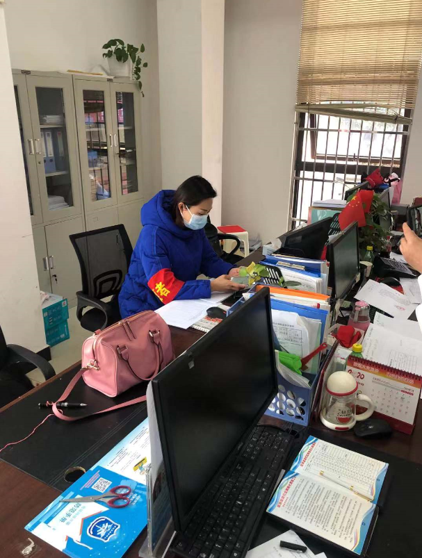不忘初心，踐行使命 ——武漢體育中心下沉一線防控疫情側記(圖9)